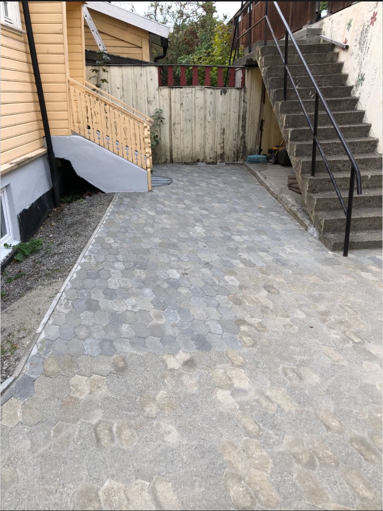Felles uteområdet.